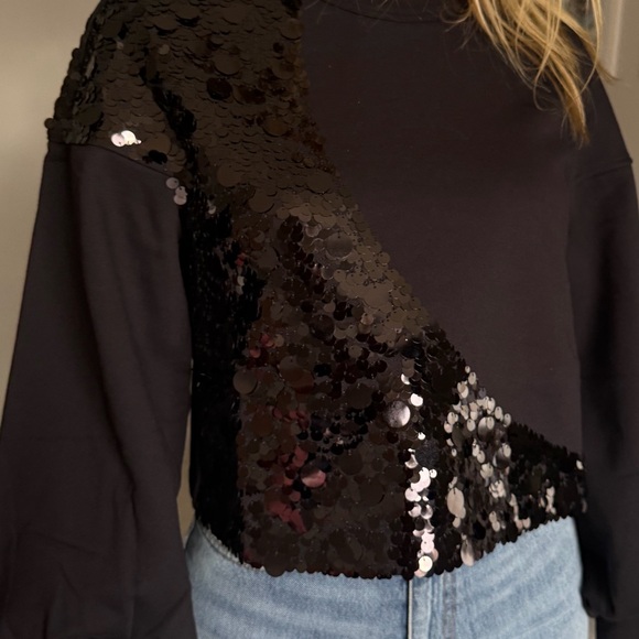 NWT MCM Sequin Sweatshirt $820 Retail - Picture 4 of 7